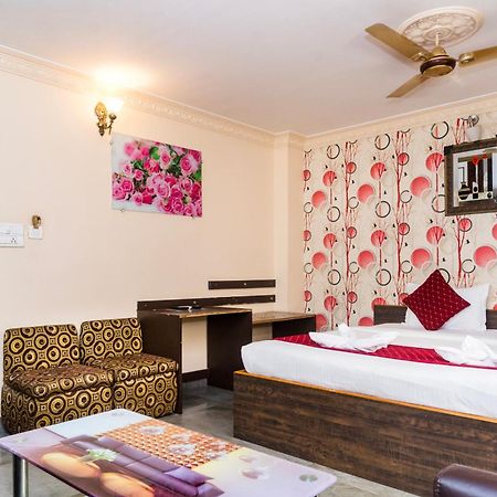 Apples Balaji Inn Siliguri Exterior photo