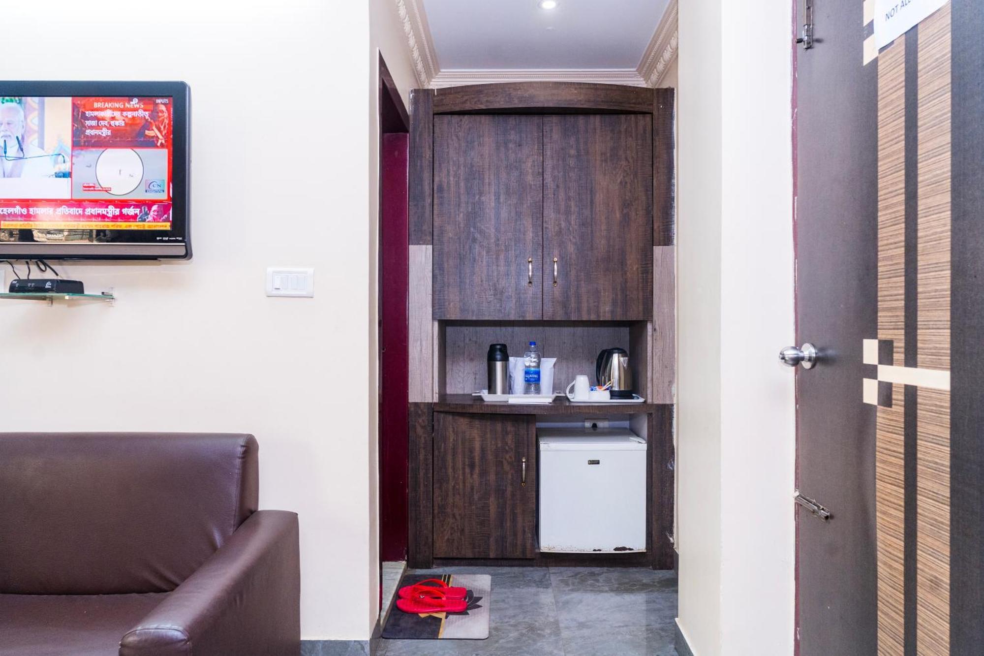 Apples Balaji Inn Siliguri Exterior photo