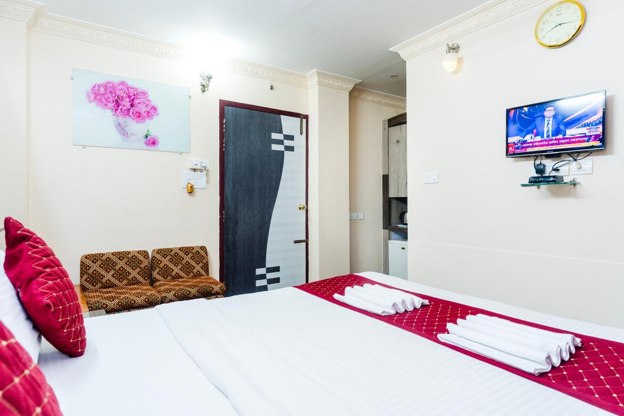 Apples Balaji Inn Siliguri Exterior photo