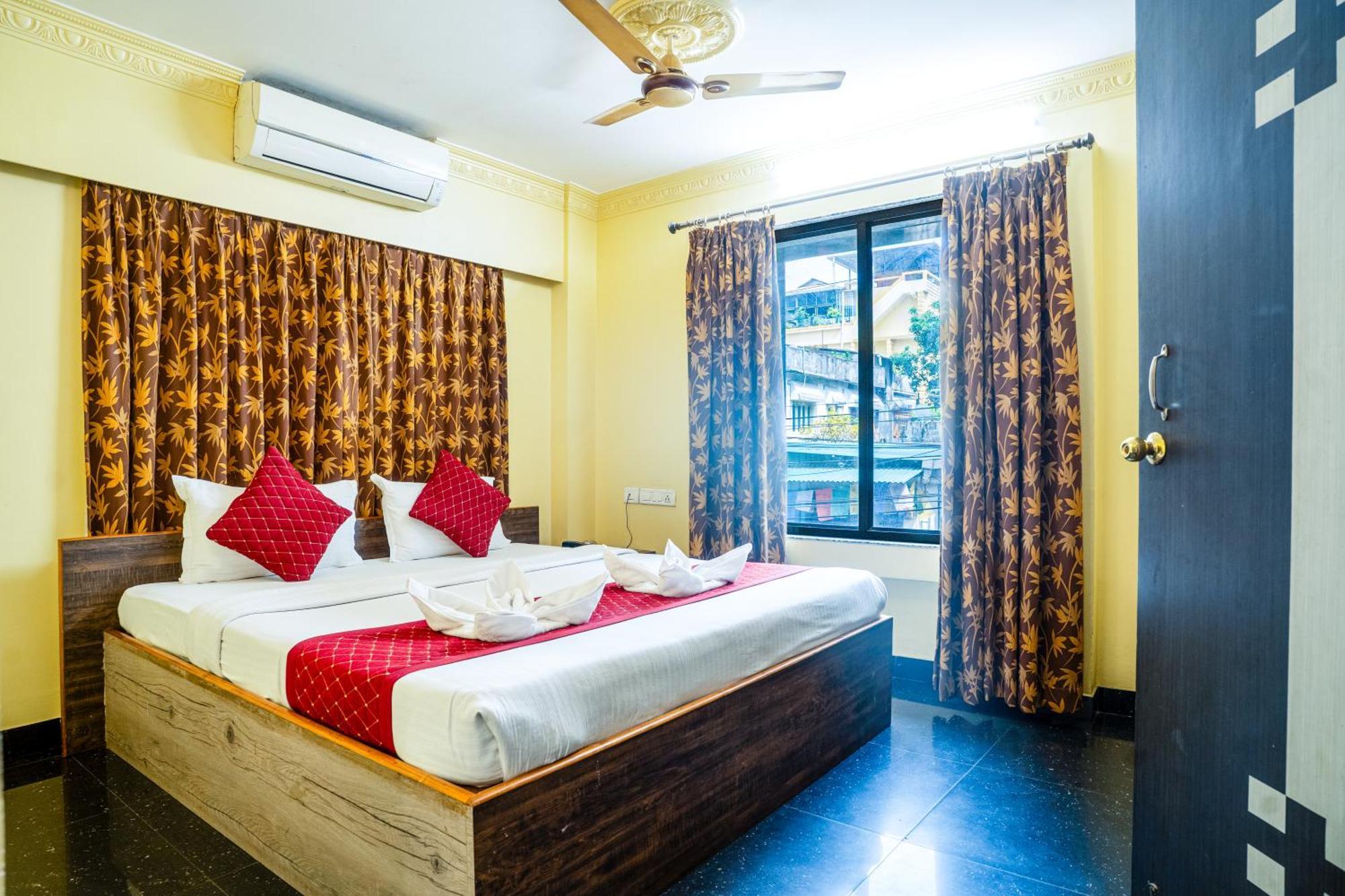 Apples Balaji Inn Siliguri Exterior photo